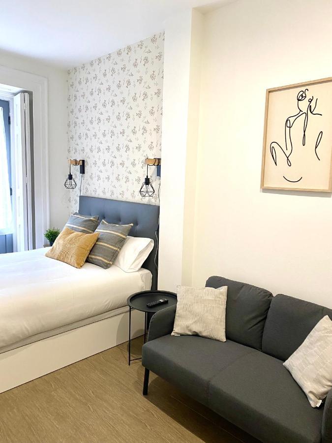 Apartamentos Fuencarral Madrid Kültér fotó