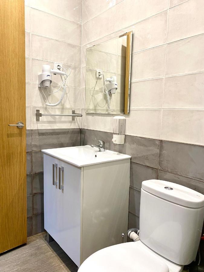 Apartamentos Fuencarral Madrid Kültér fotó