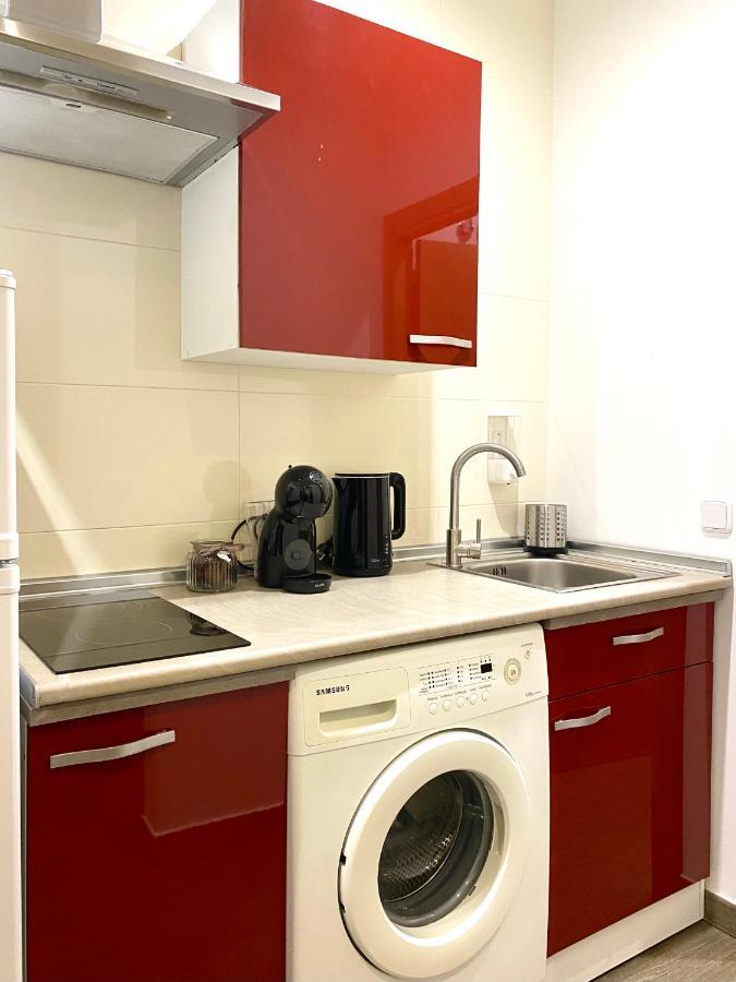 Apartamentos Fuencarral Madrid Kültér fotó